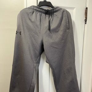 Under Armour cold gear sweats. Ok shape